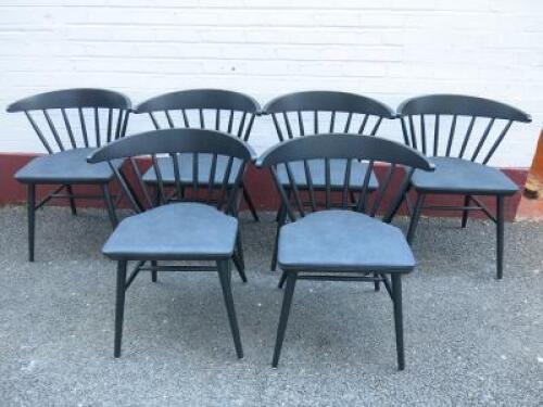Set of 6 Black Wooden Spindle Back Dining Chairs with Cloth Padded Seat Cushion.