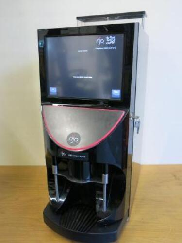 Aequator Brasil Touch II / 2 Grinder 240v Bean to Cup Coffee Vending Machine. Comes with Keys.