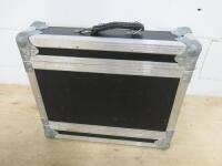 Rackmount Flight Case in Black. Size H15 x W53 x D47cm.