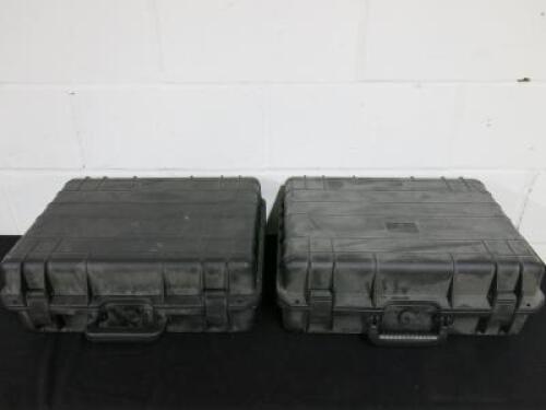 2 x Unbranded Flight Case, Size H8" x W20" x D16".