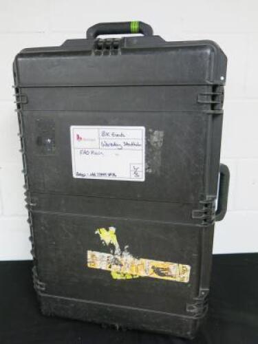 Genuine Peli Storm Flight Case with Wheels & Retract Handle, Model iM2950.