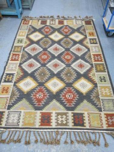 Shahsavan Hand Woven Kilim Rug, 80% Wool & 20% Cotton, Size 180 x 270cm.