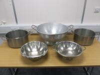 Quantity of Commercial Kitchen Equipment to Include: 2 x Stock Pots, 2 x Colanders & 6 x Mixing Bowls.