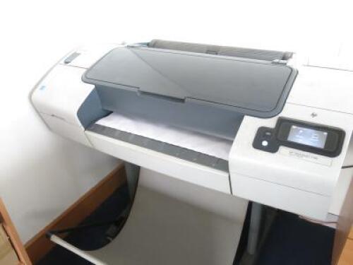 HP Designjet T790 Wide Format Printer. Comes with 7 x Boxes of 4 Rolls of 610mm x 50M Xerox Performance Uncoated Inkjet Paper, 90gsm.