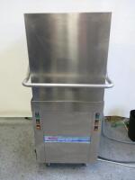 Teikos Pass Through Dishwasher, Model TS101 DET PS, DOM 06/2019, Size H152 x W59 x D86. Comes with Tray.