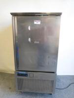 Polar Stainless Steel Reach In Blast Chiller & Freezer, Model DN494-02, S/N8076606. Size H165 x W80 x D83cm.