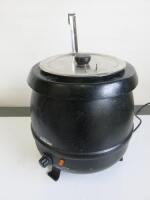 Black Soup Kettle, Model DSKI. Comes with Lid & Ladle