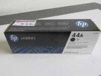 1 x Genuine HP Laserjet Pro 44a Black Ink.