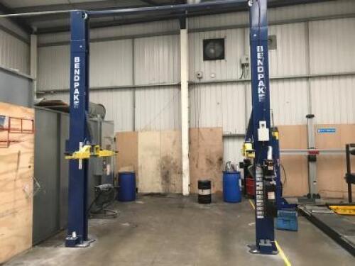 Bendpak 4.5 Tonne, 2 Post Car Lift, Model 10082-002-006, YOM 2016. (NOTE: Installed New in 2017)