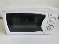 Currys Essentials 700w Microwave, Model C17MW14.