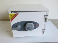 Phoenix Digital Safe, Model FS1280 Series Titan II. Code: C04082013#. Size H35 x W41 x D36cm.