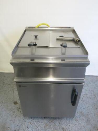 Parry Gas Twin Basket Deep Fat Fryer, Model GDF, Size H93 x W60 x D73cm. Comes with 2 Baskets.