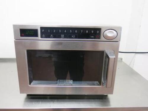 Buffalo 1850w Stainless Steel Commercial Microwave, Model GK640, DOM 07/16.