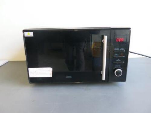 Delonghi 900W Microwave Combi, Model AC925NGN-T00F, S/N 00031.