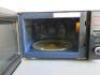 Delonghi 900W Microwave Combi, Model AC925NGN-T00F, S/N 00031. - 2