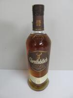 Glenfiddich Small Batch Reserve Single Malt Scotch Whisky, 18 Years Old, 70cl. Comes in Gift Box.