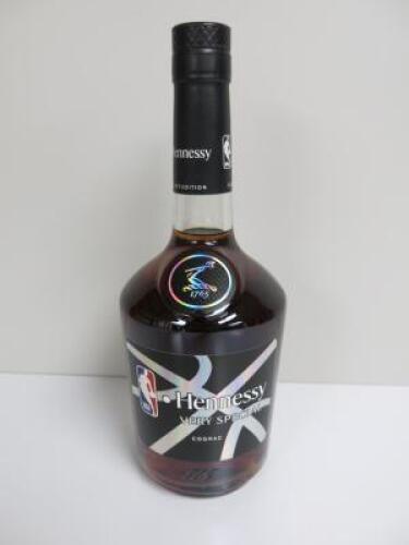 Hennessy Collectors Edition NBA Very Special Cognac, 70cl.