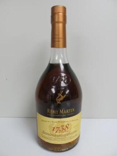 Remy Martin 1738 Accord Royal Fine Champagne Cognac, 70cl.