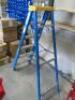 5 Tread Diamond Fibreglass Step Ladder.