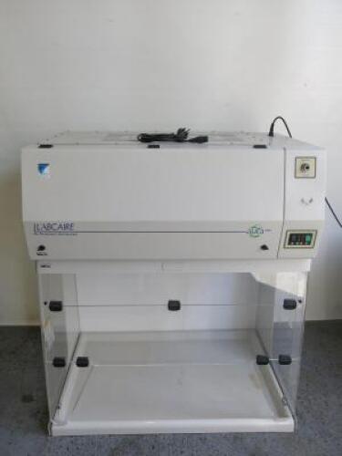 Labcaire Aura 550L Fume Extractor.