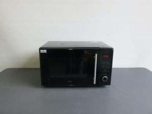 Delonghi 900W Microwave Solo, Model AM925NGN-T00F, S/N 00192