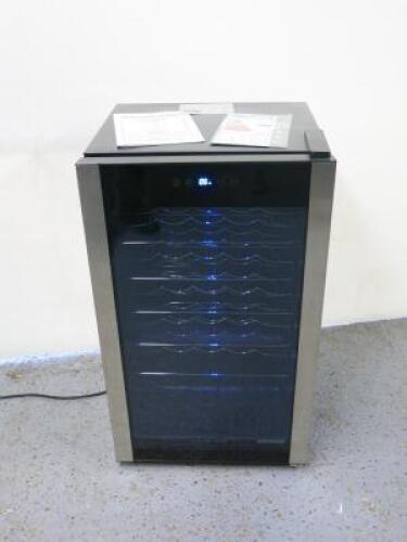 Russell Hobbs 34 Bottle Wine Cooler, Model RH32WC1 with Manual. Size H83 x W48 x D44cm.