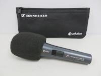 Sennheiser E835-S Dynamic Microphone.