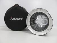 Aputure 2X Glass Fresnel Lens and Comes with Aputure Carry Case. NOTE: slight dent to rim.