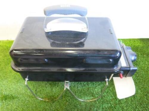 Weber Go Anywhere Gas Grill (Ex-Display).