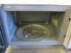 Prestige 700w Microwave Oven, Model KS20. - 5