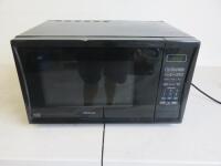 Kenwood Microwave Oven 850-900w, Model K25MB14.