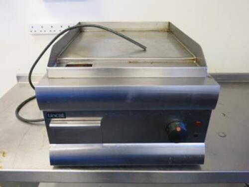 Lincat Silverlink Griddle, Model GS4C.NOTE: requires plug.
