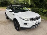 NY14 GBE: Land Rover Range Rover Evoque Prestige, 9 Speed Auto in white. Diesel, 2179cc, Mileage 77,000. MOT Expires 17/08/2023.Sold with Key.LOT Update 25/7/23:Vehicle is now sold with V5, 2 x Keys & Keys to Thule Roof Bars. 