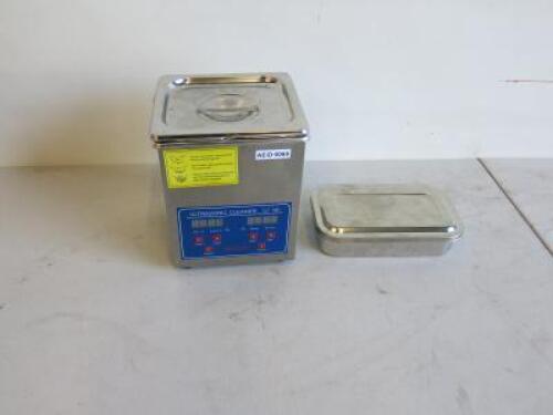 Digital Ultrasonic Cleaner Digital Pro+, Model 10, Tank Size 10 x 14 x 10cm.