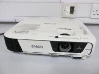 Epson EB-X31 Projector with Remote.