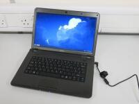 Wyse Xn0m Laptop, Running Linux Mint 21.1 Cinnamon 5.6.8. AMD G-T56N Processor x 2, 2.6GB RAM, 250GB HDD. Comes with PSU.