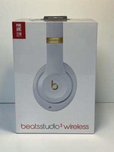 Beats Studio 3 Over Ear Wireless Headphones, White-USA, Model A1914 (Boxed/Sealed).