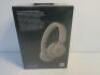 5 x Beats Solo Pro Noise Canceling On-Ear Wireless Bluetooth Headphones with Carry Case & Lighting Cable, Model Gray ZML (Boxed/Sealed). - 4