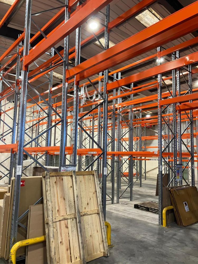 Boltless Pallet Racking to Include: 6m x 124 Uprights - 682 x 2 Tonne ...