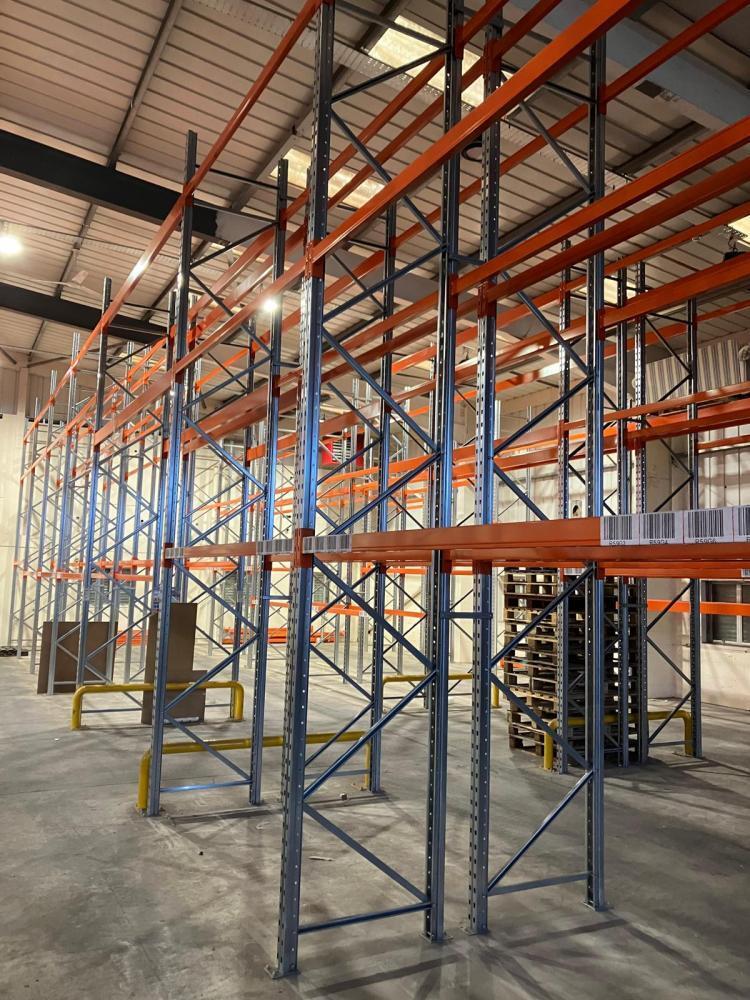 Boltless Pallet Racking to Include: 6m x 124 Uprights - 682 x 2 Tonne ...