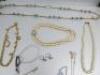 9 x Items of Costume Jewellery to Include: Necklace, Bracelets & Ear Rings. - 3