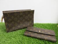 2 x Monogram Vintage Bags to Include: 1 x Clutch Bag & 1 x Wallet. Note: condition used, Marked Louis Vuitton, but not authenticated.