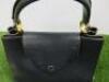 Louis Vuitton Capucines BB Taurillon Black Leather Bag. Appears Used. - 6