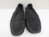 Louis Vuitton Suede Shoes with Dust Covers. Approx. Size 7. - 2