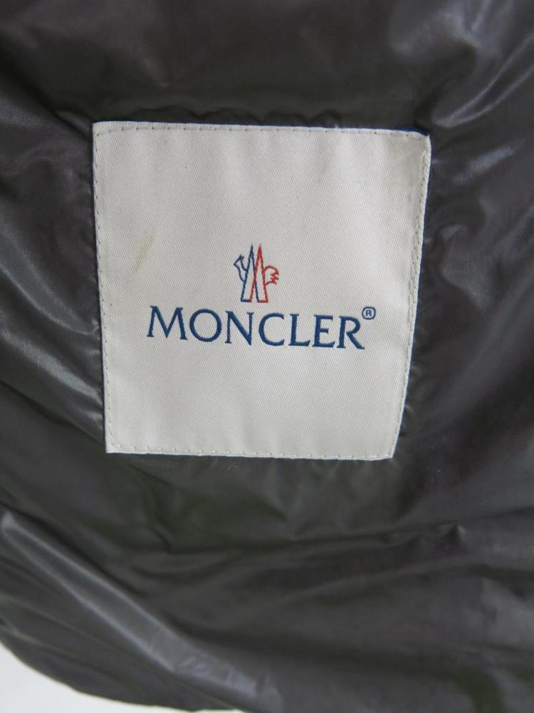 Moncler Norme Afnor Down Puffa Jacket in Grey, G32-003, Size 0.