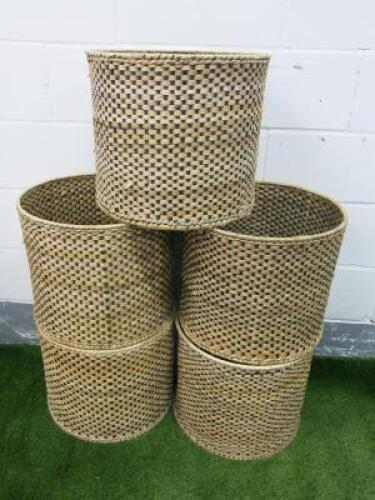 5 x Round Wicker Baskets, Size H37 x Dia 43cm.