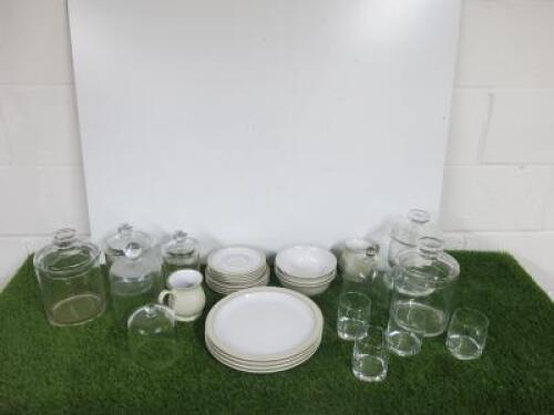 Quantity of Glass Ware & Denby Crockery to Include: 8 x Jars, 4 x Glasses, 4 x Dinner Plates, 4 x Side Plates, 4 x Saucers, 3 x Bowls, 2 x Coffee Mugs.