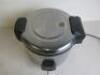 Buffalo Rice Cooker, Model J300. - 2