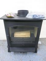 ACR Earlswood 3MF, Free Standing 5kw, Wood & Ancit Stove, Model EW3MF with Glove. New/Ex-Display.