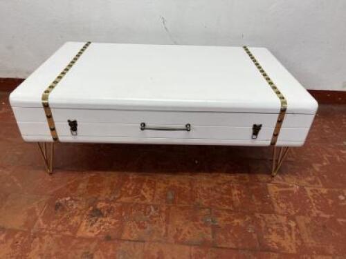 White Wood Suitcase Effect Coffee Table. Size 38 x 104 x 63cm.